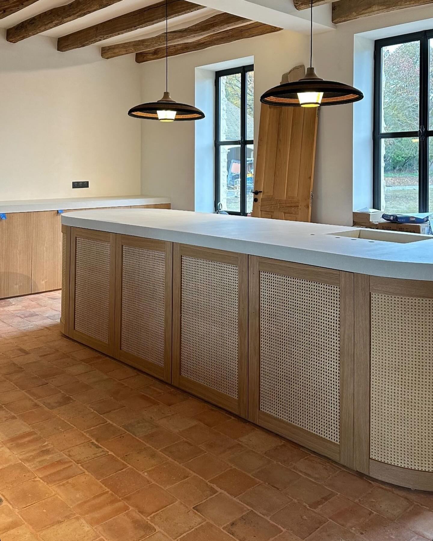 découvrez les matériaux authentiques pour la rénovation de bâtiments du 18ème siècle : pierre, bois, enduits traditionnels et techniques d’époque pour préserver le charme et l’histoire de votre patrimoine.