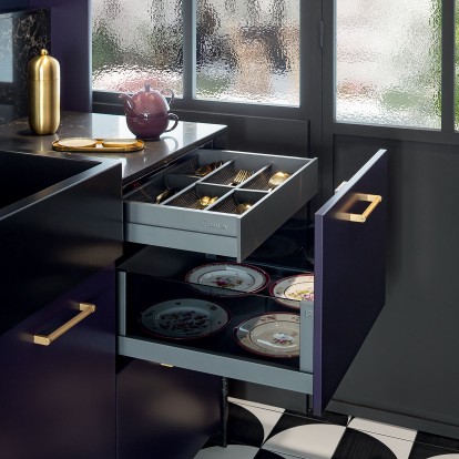 découvrez nos conseils pour moderniser une cuisine vintage dans le 12e à paris : astuces déco, matériaux tendance et idées d’aménagement pour allier charme rétro et modernité.