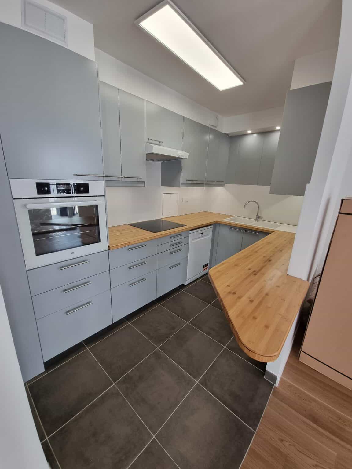 confiez votre projet de rénovation à châtenay-malabry à des experts qualifiés. travaux de qualité, accompagnement personnalisé et respect des délais pour rénover votre appartement ou maison. demandez un devis gratuit !