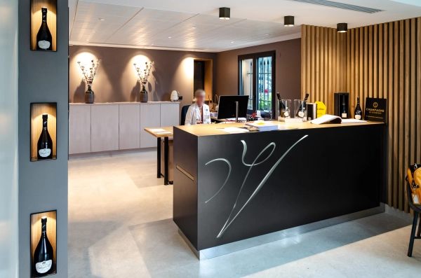 transformez votre intérieur avec notre service de rénovation de cuisine à arcueil. bénéficiez de conseils personnalisés et d’un accompagnement complet pour moderniser et optimiser votre espace culinaire.