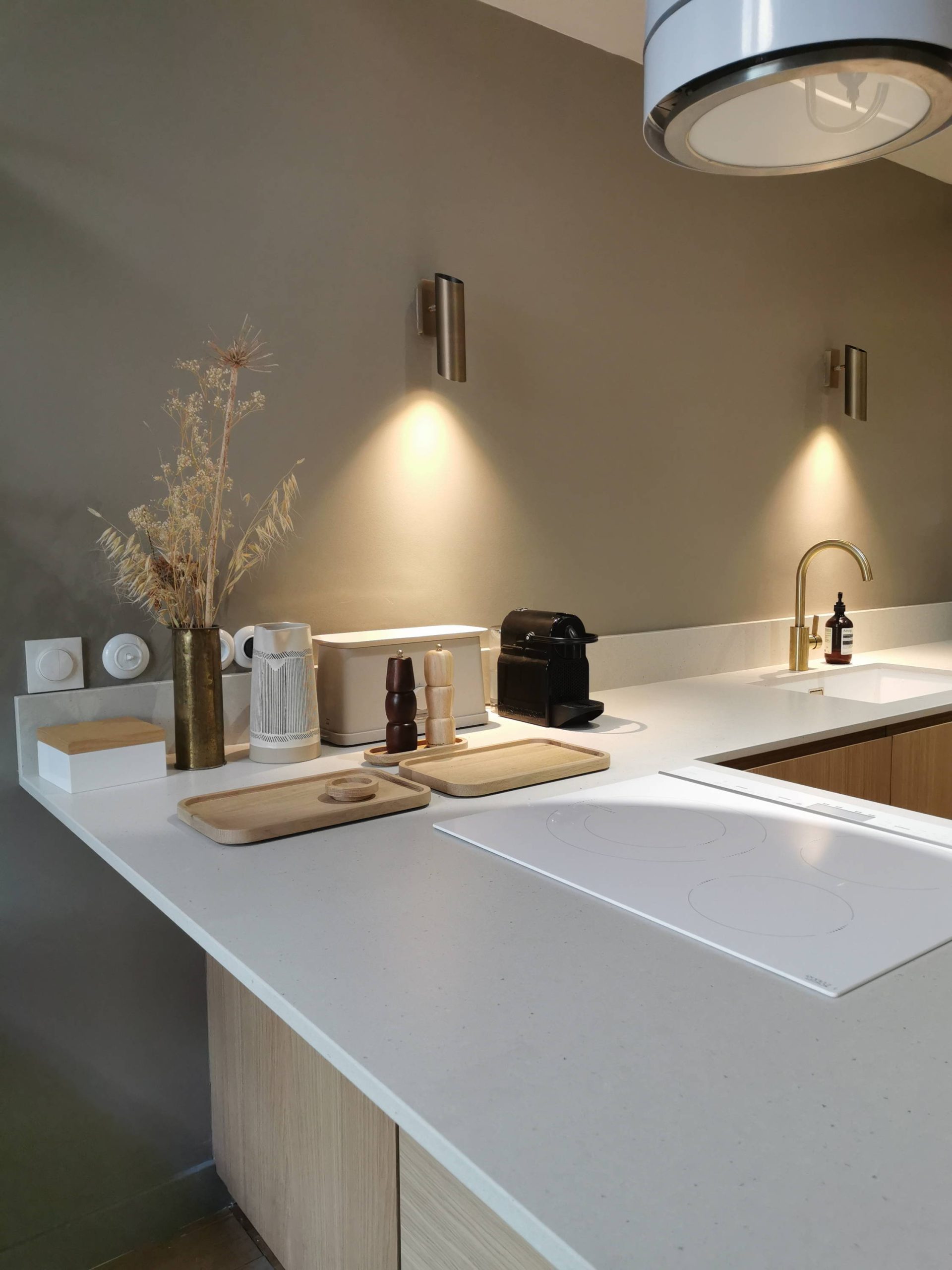 confiez la rénovation de votre cuisine à paris à des experts. conseils personnalisés, matériaux de qualité et travaux sur mesure pour moderniser votre espace culinaire.