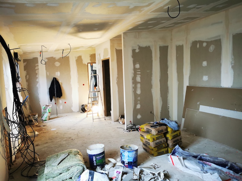 confiez votre rénovation intérieure à des experts qualifiés pour transformer votre espace selon vos envies. conseils personnalisés, finitions soignées, résultats garantis.