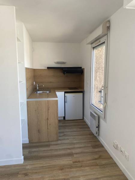 découvrez les coûts moyens de rénovation d'un appartement à toulouse et obtenez des conseils pour estimer votre budget travaux avec précision.