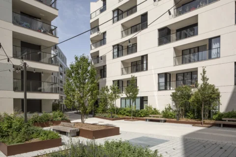 découvrez le calme et le confort à garches grâce à un service de domicile fiable et discret, idéal pour ceux qui recherchent la tranquillité au quotidien.