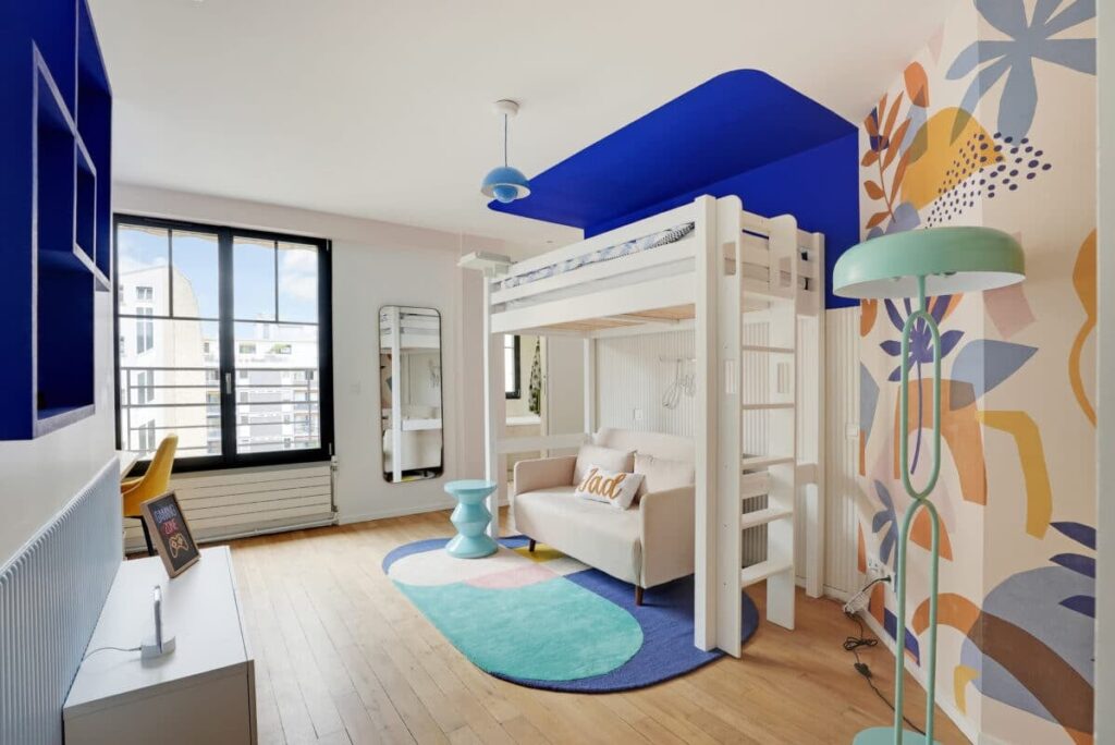 découvrez les prix et délais pour vos travaux de peinture intérieure dans le 8ème arrondissement de paris en 2025. obtenez des conseils et devis personnalisés pour une rénovation réussie.