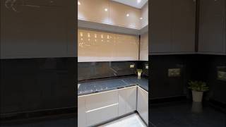 confiez la rénovation de votre cuisine à paris en 2025 à des experts qualifiés. conception moderne, matériaux de qualité et accompagnement sur mesure pour créer la cuisine de vos rêves dans la capitale.