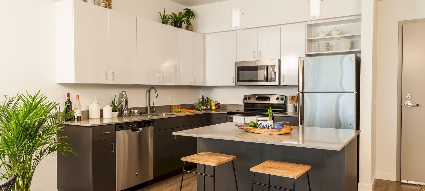 experts en rénovation intérieure à antony, nos professionnels transforment votre maison avec savoir-faire et qualité. demandez un devis personnalisé dès maintenant !