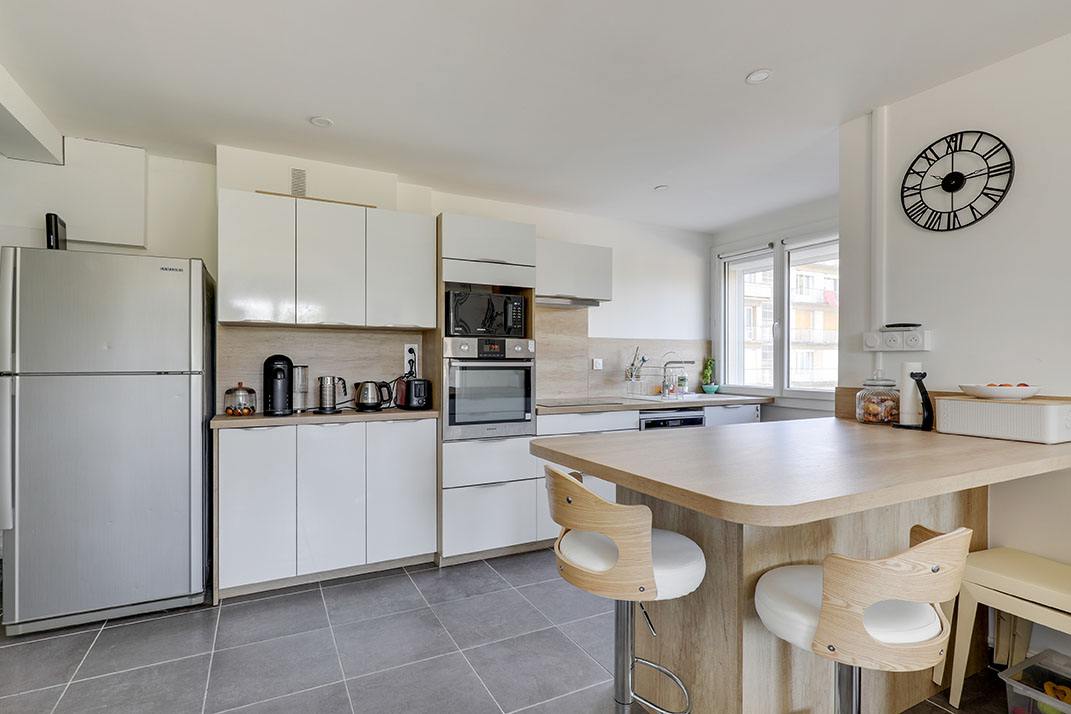 découvrez nos conseils et estimations de budget pour rénover votre appartement à paris en 2025. guide complet pour réussir vos travaux de rénovation.