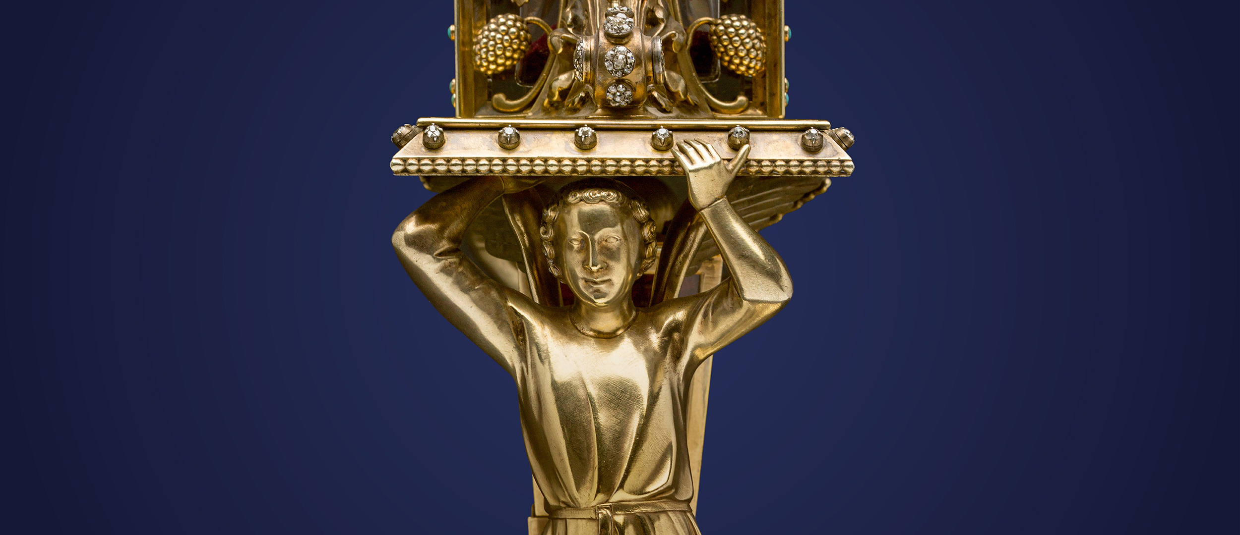 découvrez la restauration des trésors historiques de paris, un voyage au cœur du patrimoine culturel pour préserver l'histoire et la beauté de la capitale française.