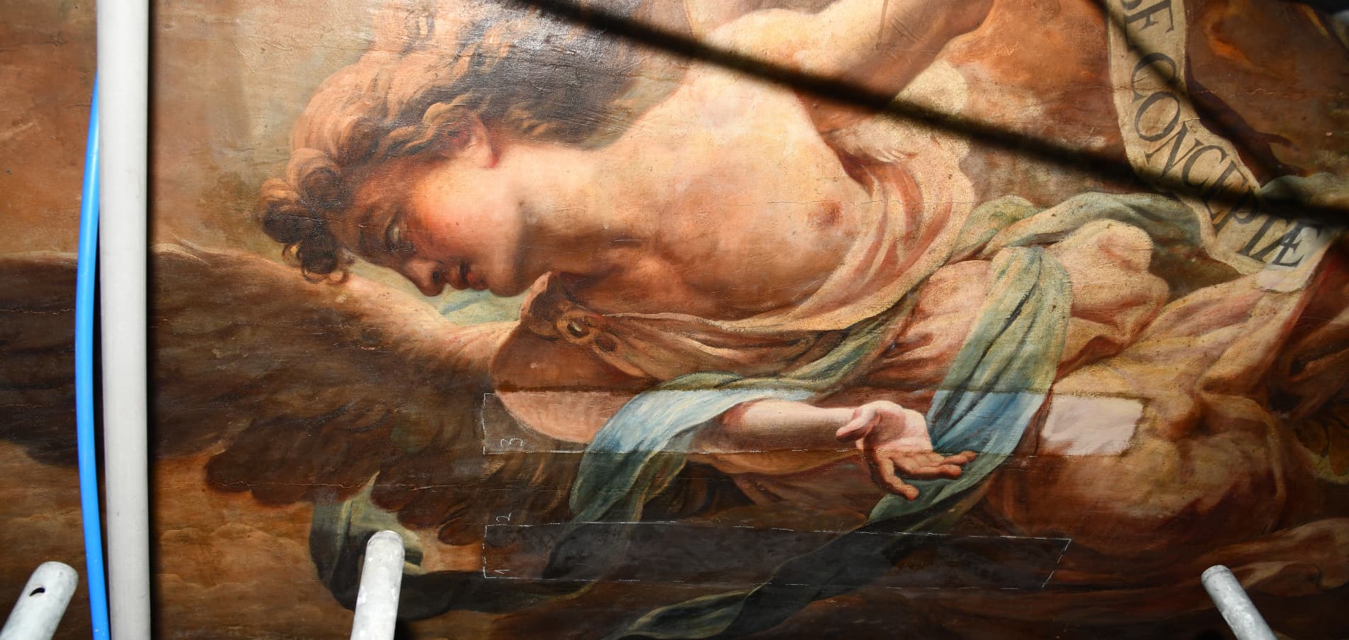 découvrez comment la restauration des trésors historiques de paris préserve le patrimoine culturel et artistique de la capitale française, alliant savoir-faire traditionnel et techniques modernes.