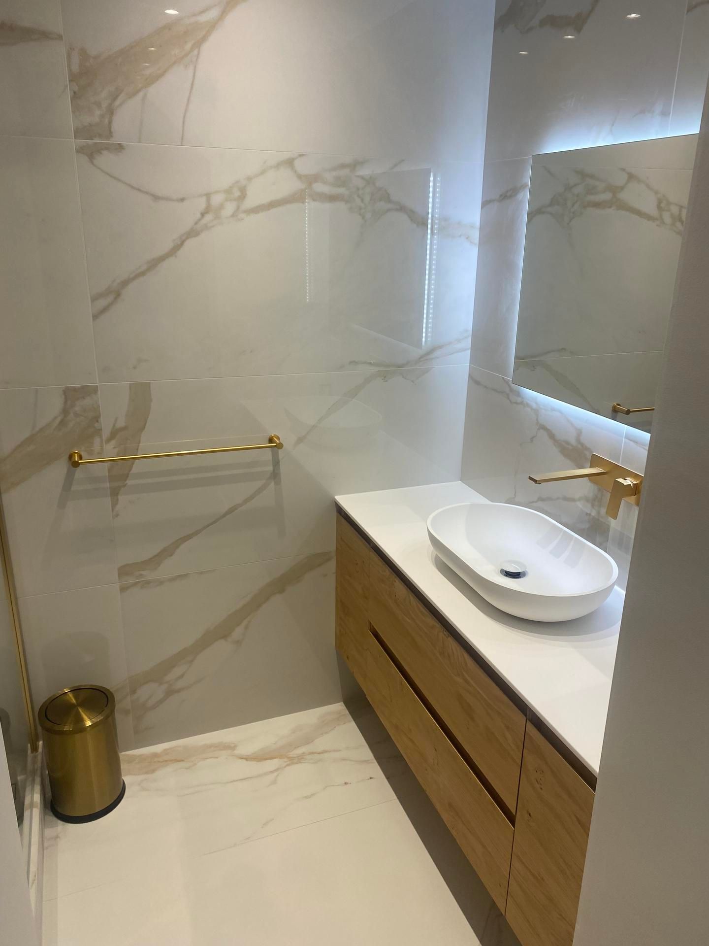 découvrez les dernières tendances cuisine à suresnes : styles, couleurs, matériaux innovants et conseils pour aménager une cuisine moderne, fonctionnelle et élégante. inspirez-vous pour rénover votre espace !